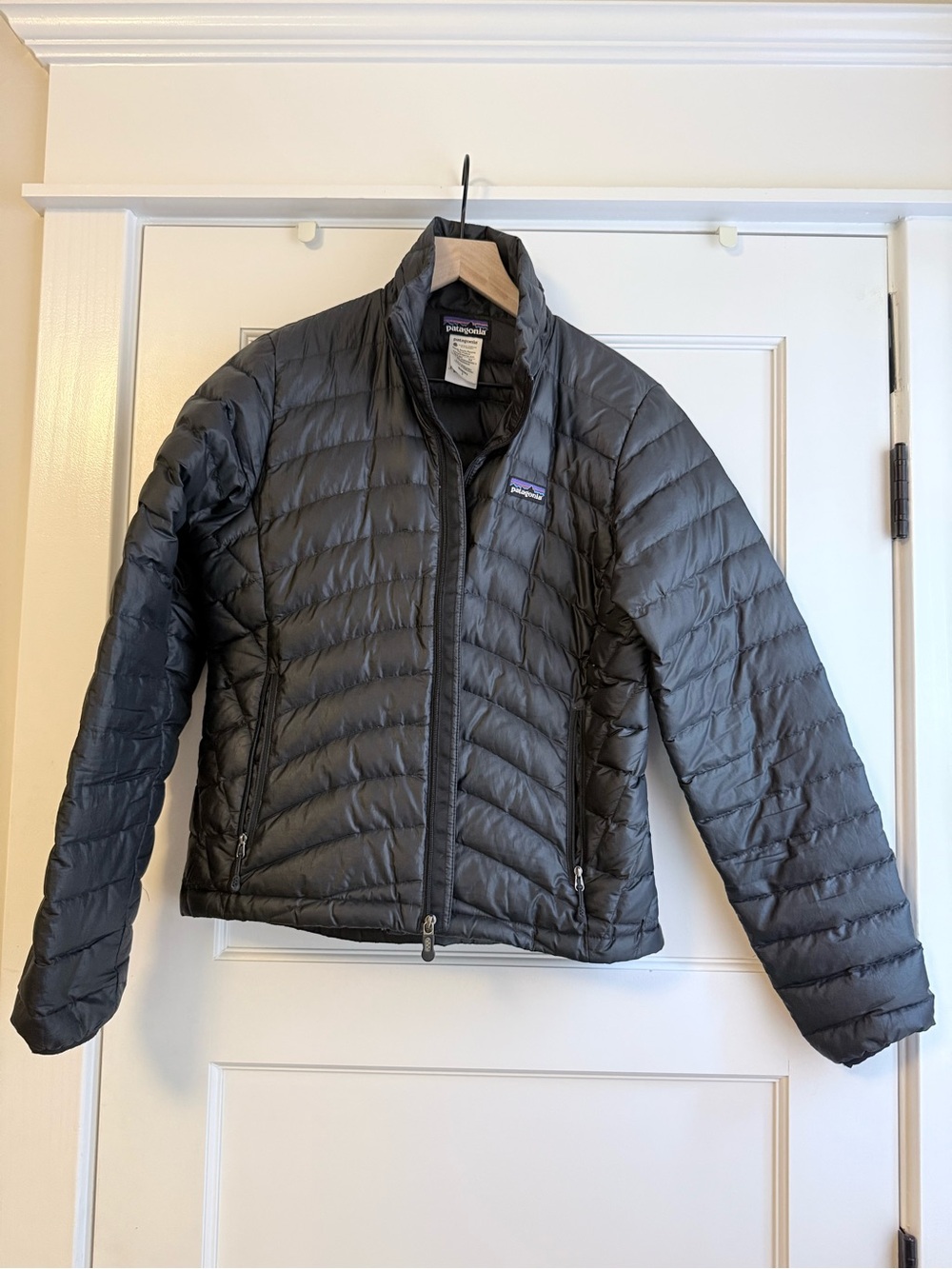 Patagonia Women's Quilted Puffer Jacket - Black -S